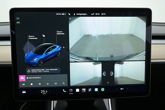 Tesla Model 3 18 of 27