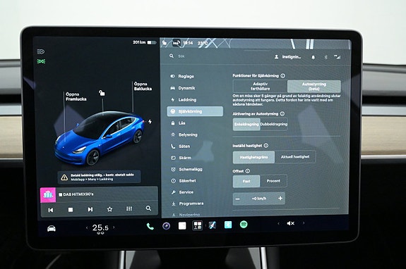 Tesla Model 3 16 of 27