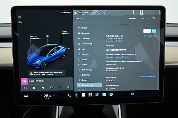 Tesla Model 3 14 of 27