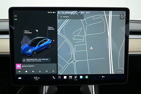 Tesla Model 3 19 of 27