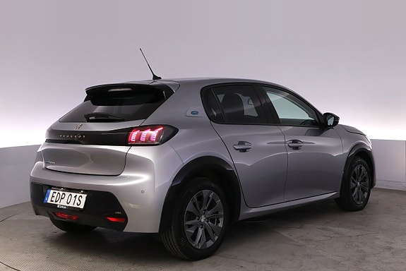 Peugeot e-208 5 of 5