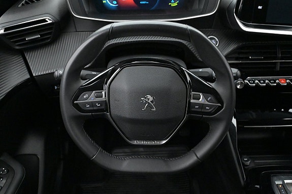 Peugeot e-208 7 of 27