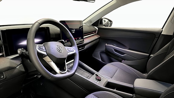 Volkswagen T-Roc 7 of 12