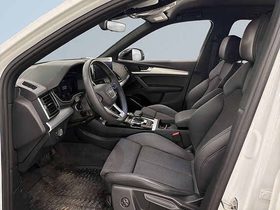 Audi Q5 7 of 19