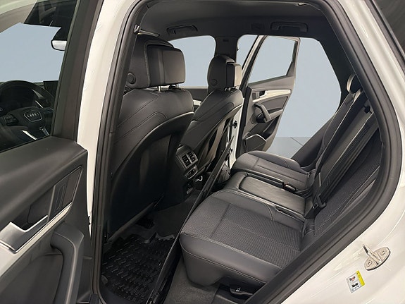 Audi Q5 13 of 19