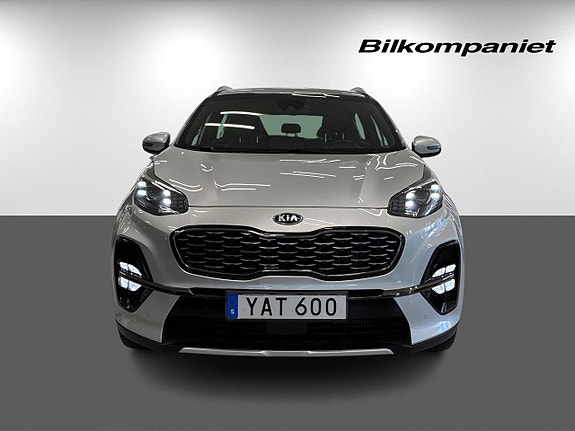 Kia Sportage 2 of 5