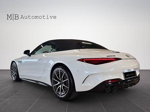 Mercedes-Benz SL43 4 of 23