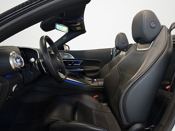 Mercedes-Benz SL43 11 of 23