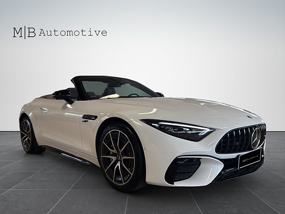 Mercedes-Benz SL43 8 of 23