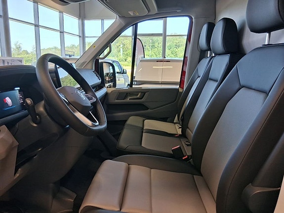 Volkswagen Crafter 35 8 of 12