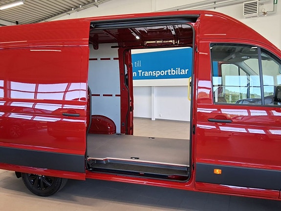 Volkswagen Crafter 35 11 of 12