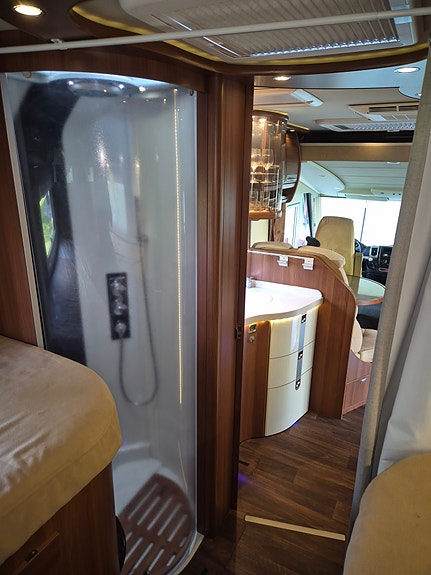 Carthago E-line 50 yachtin 5 of 5