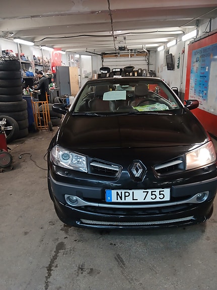 Renault Megane II 3 of 5