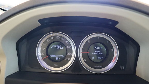 Volvo V70 13 of 14