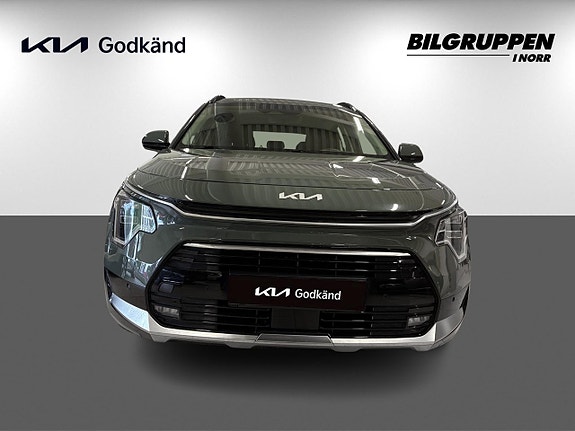 Kia Niro 2 of 5