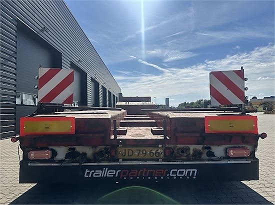 Doll Low loader - with pull-out extension 25 of 29