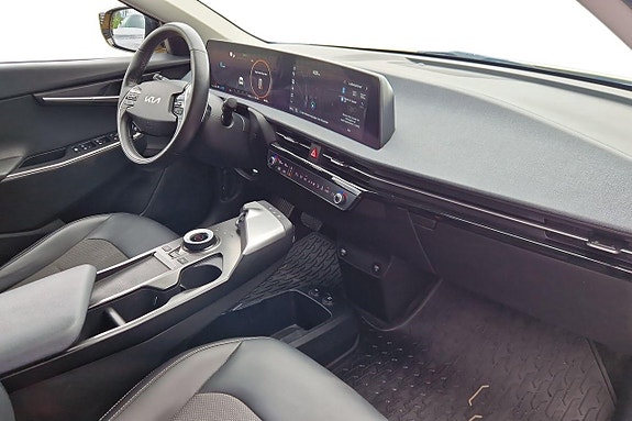 Kia EV6 10 of 18