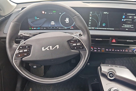 Kia EV6 12 of 18