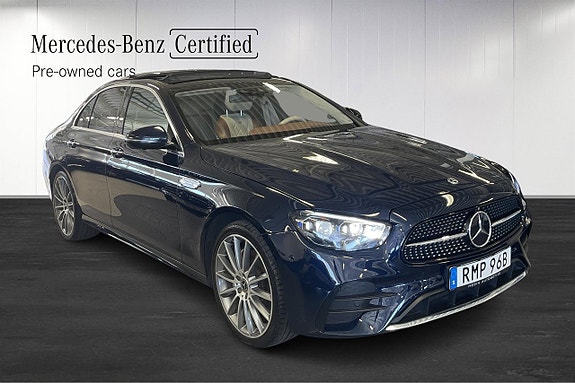 Mercedes-Benz E220 d 2 of 5