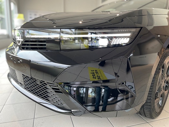 Opel Astra 10 of 17