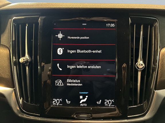 Volvo V90 Cross Country 16 of 22