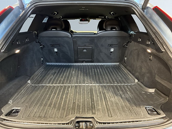 Volvo V90 Cross Country 12 of 22