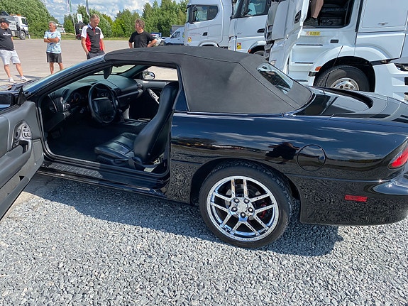 Chevrolet Camaro 4 of 4