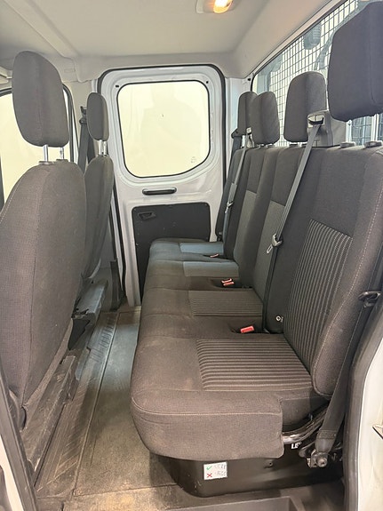 Ford Transit 14 of 15