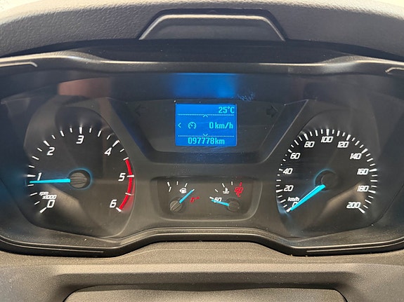 Ford Transit 12 of 15