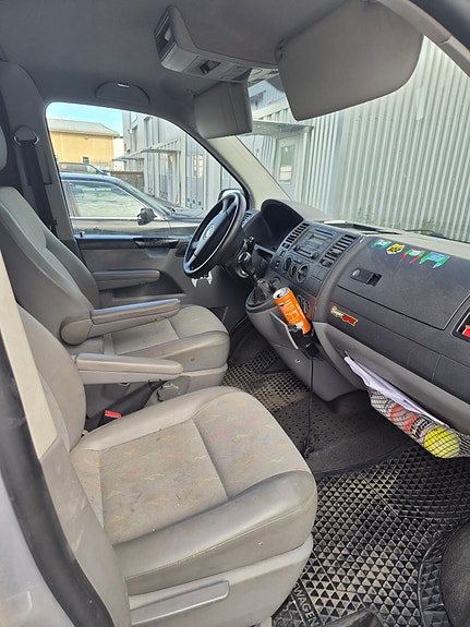 Volkswagen Transporter 5 of 5