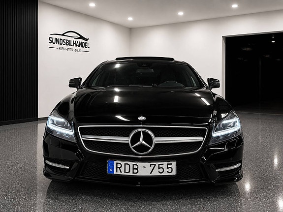 Mercedes-Benz CLS350 d 2 of 5