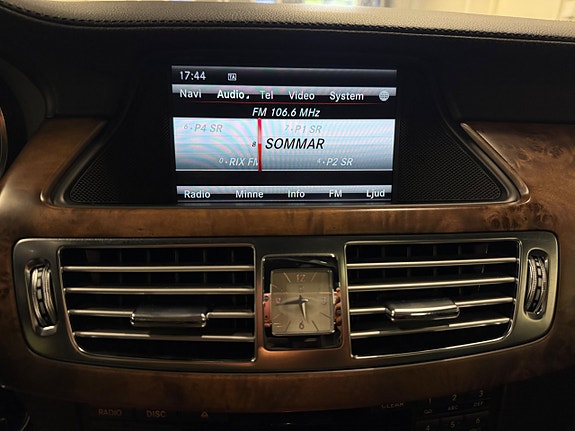 Mercedes-Benz CLS350 d 16 of 20