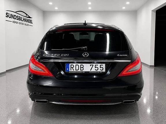 Mercedes-Benz CLS350 d 4 of 5