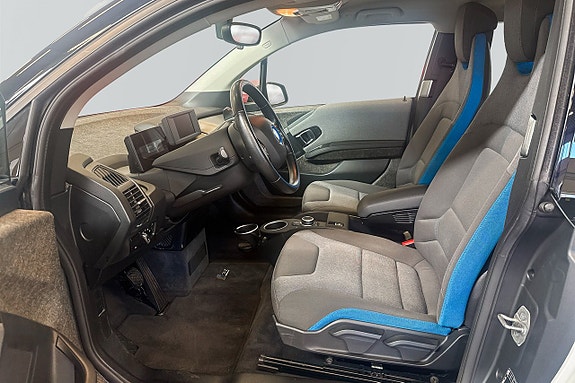 BMW i3 10 of 16