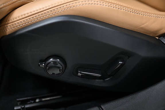 Volvo V60 15 of 30