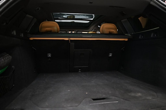Volvo V60 17 of 30