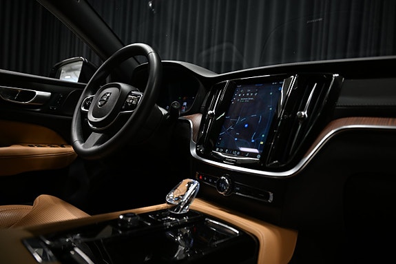 Volvo V60 25 of 30