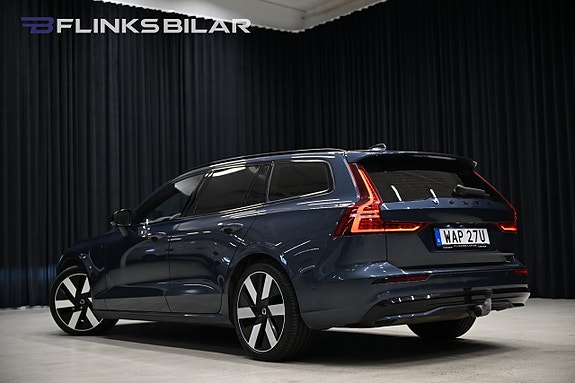 Volvo V60 4 of 30