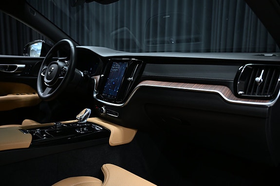 Volvo V60 24 of 30