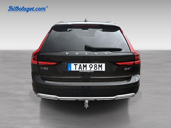 Volvo V90 Cross Country 7 of 16