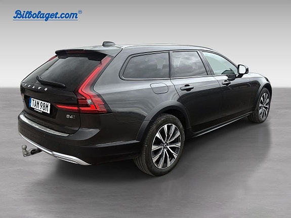 Volvo V90 Cross Country 6 of 16
