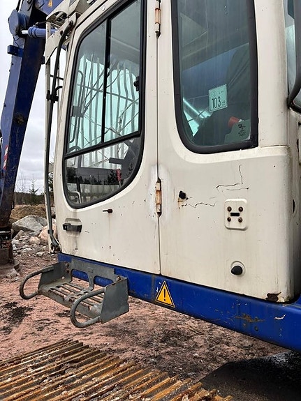 Liebherr R 924 9 of 24