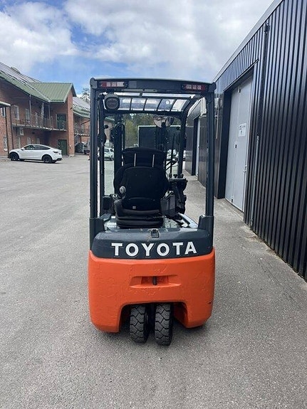 Toyota 8 FBE 16 T 3 of 5