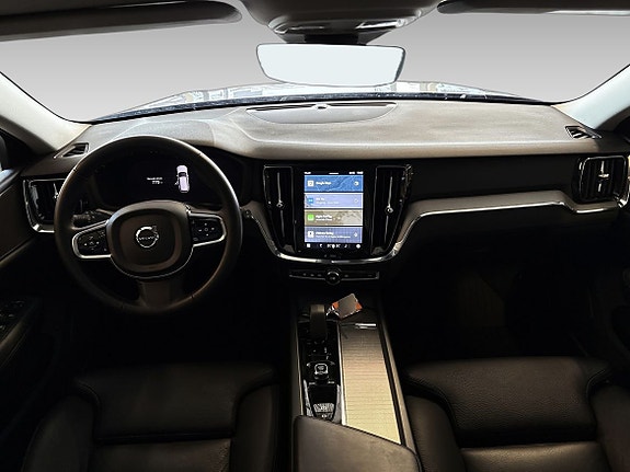 Volvo V60 Cross Country 13 of 16