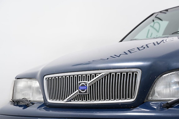 Volvo S70 3 of 5