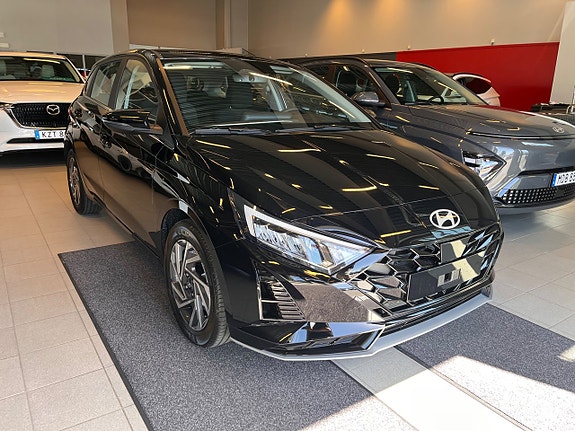 Hyundai i20 3 of 5