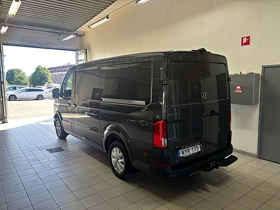 Volkswagen Crafter 3 of 5