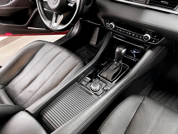 Mazda 6 10 of 15