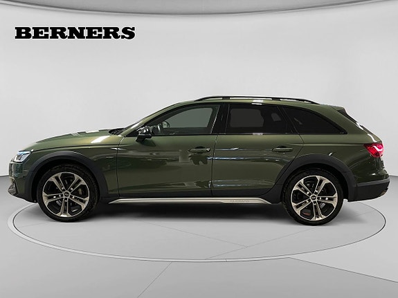Audi A4 allroad 2 of 5