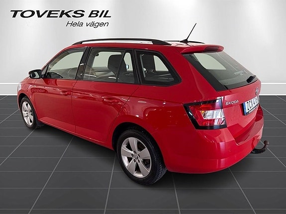 Skoda Fabia 3 of 5